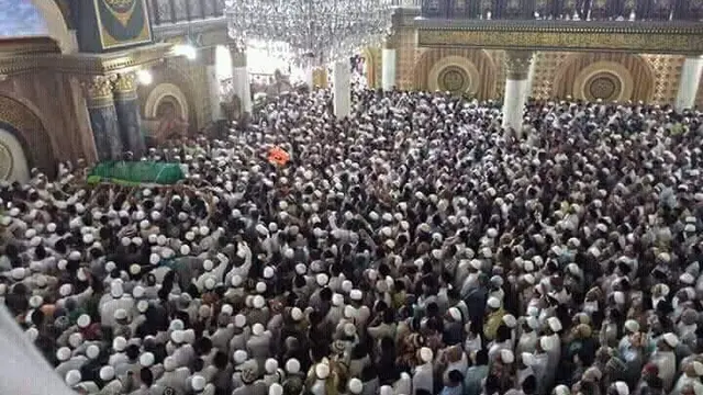 Kisah Wafatnya Ra Lilur, Kiai yang Kepergiannya Ditangisi Ribuan Orang