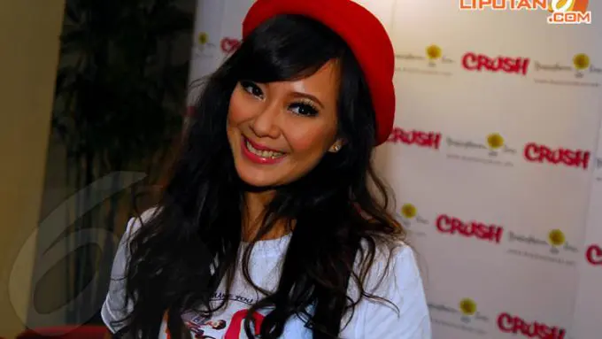 Lagi-Lagi, Yuanita Christiani Rayakan Imlek Tanpa Kekasih