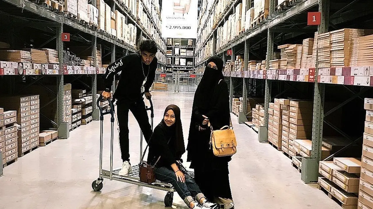 [Bintang] Umi Pipik