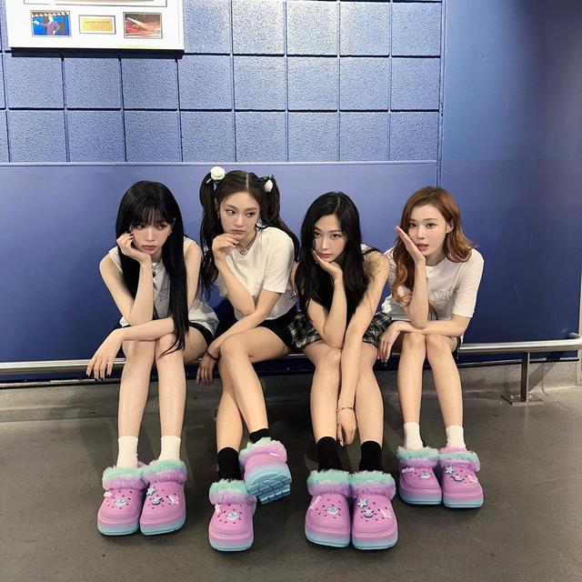 Aespa x Crocs