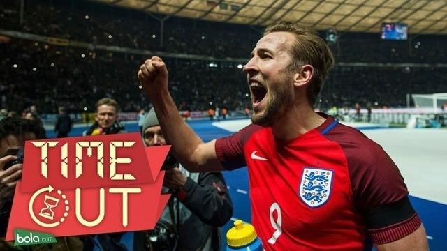 Sempat tertinggal dua gol lebih dahulu dari Der Panzer, Inggris bangkit dan berhasil menaklukkan Jerman, 3-2, dalam pertandingan persahabatan, di Olympiastadion, Berlin, Sabtu (26/3/2016) atau Minggu dini hari WIB.