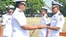 Citizen6, Surabaya: Prosesi serah terima Jabatan yang dilaksanakan dengan upacara militer tersebut, dipimpin Dankodikdukum Kolonel Laut (T) Tri Sunu Prasetyo, di lapangan Laut Seram, Kesatrian Bumimoro, Kobangdikal, Surabaya. (Pengirim: Penkobangdikal)