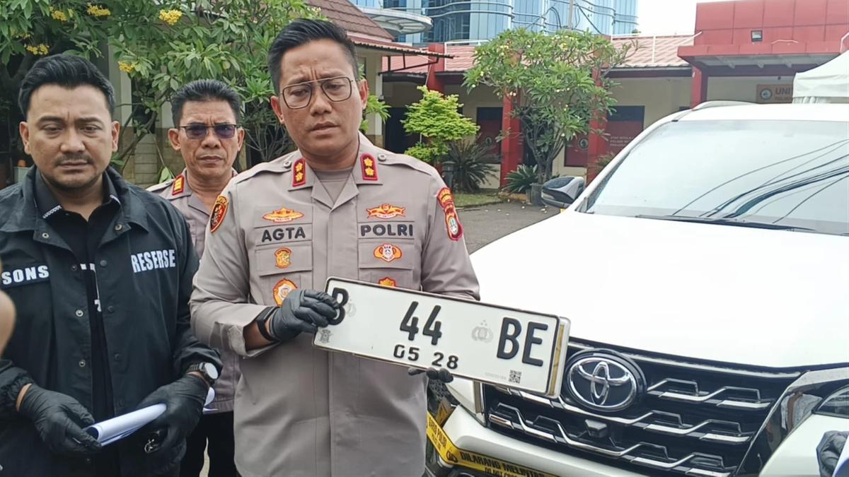 Mobil pelaku penculikan lansia di PIK