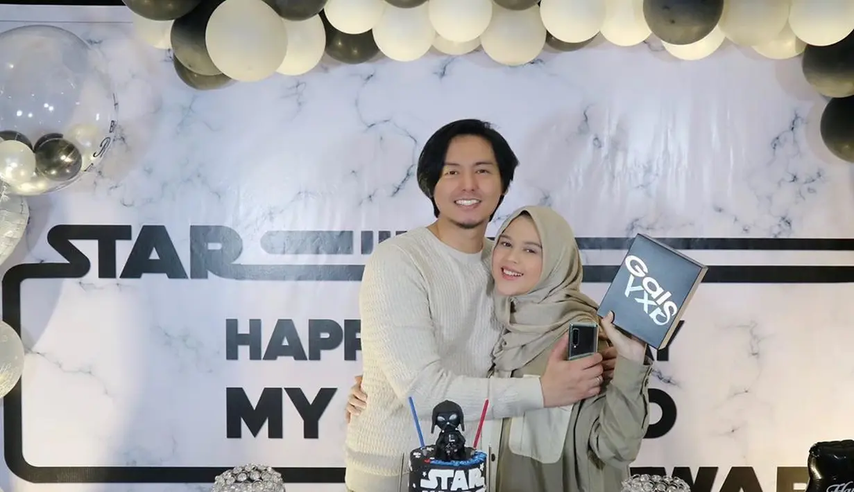 Roger Danuarta dan Cut Meyriska (Instagram/cutratumeyriska)