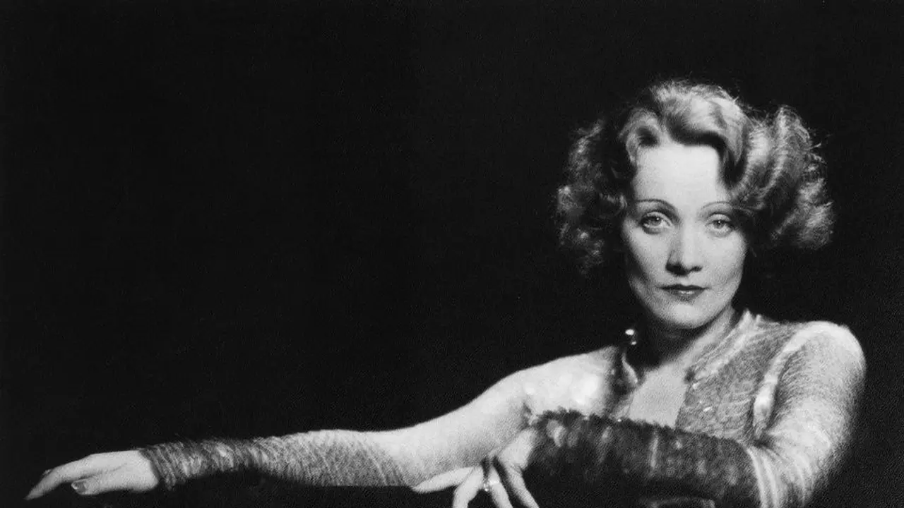 [Bintang] Marlene Dietrich