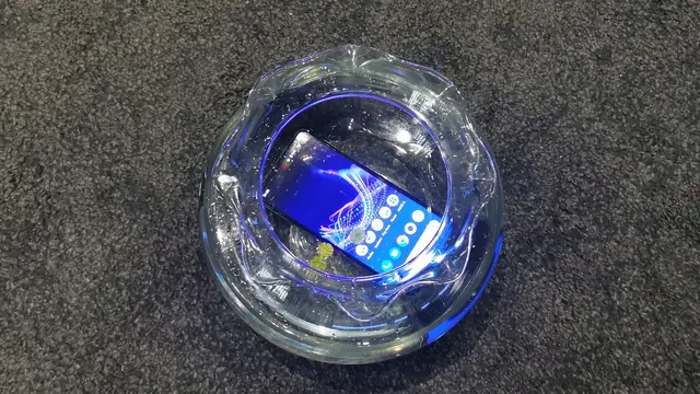 Sharp Aquos Sense4 Plus
