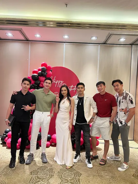 Mulai dari Ziva Magnolia, Davina Karamoy, hingga Verrel Bramasta.