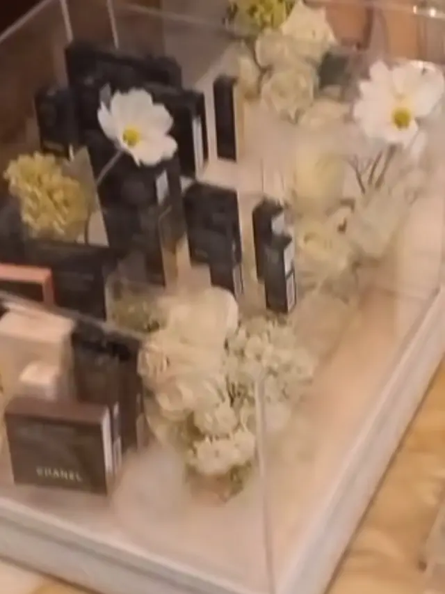 Isi Seserahan Al Ghazali untuk Alyssa Daguise. [dok. dianaeditya]