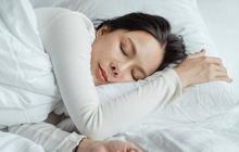 Trik Tidur Cepat dalam 2 Menit Ala Militer
