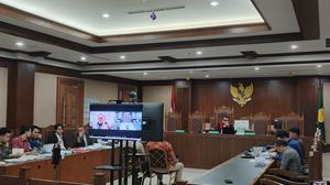 Lodewyk Pusung WA ke Menhan Jelang Penangkapan, Begini Balasannya