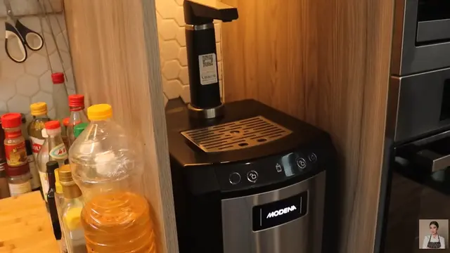 Potret Dapur Chef Devina Hermawan