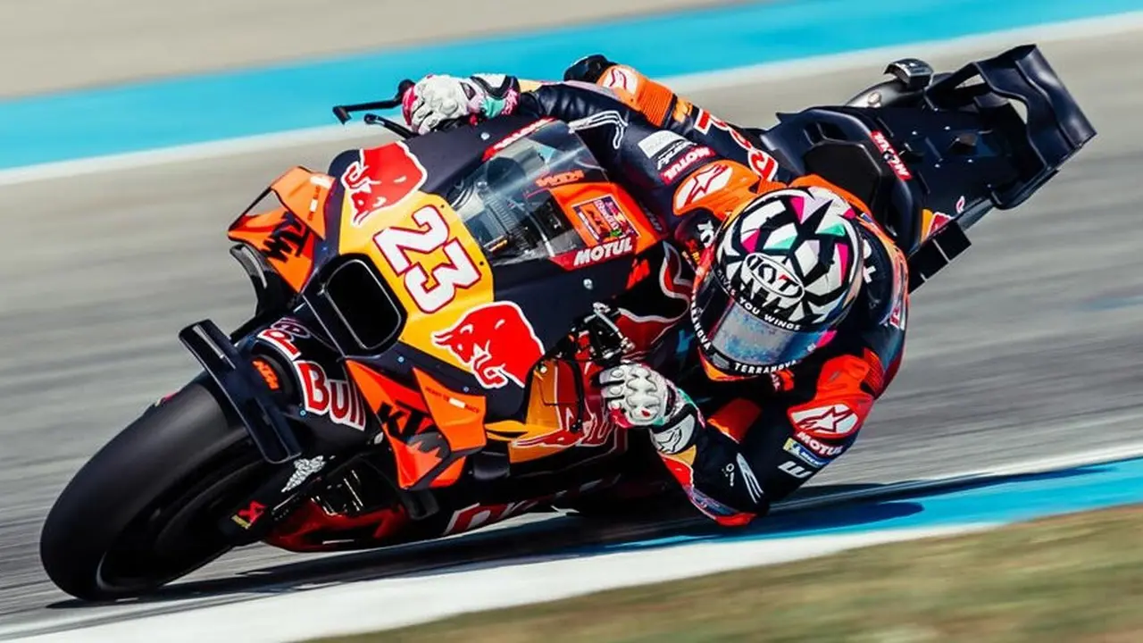 Pembalap Red Bull KTM Tech 3, Enea Bastianini (c) KTM Factory Racing
