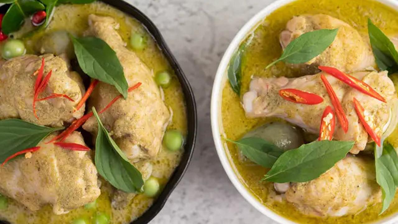 Resep Opor Ayam: 3 Variasi Nikmat untuk Lebaran