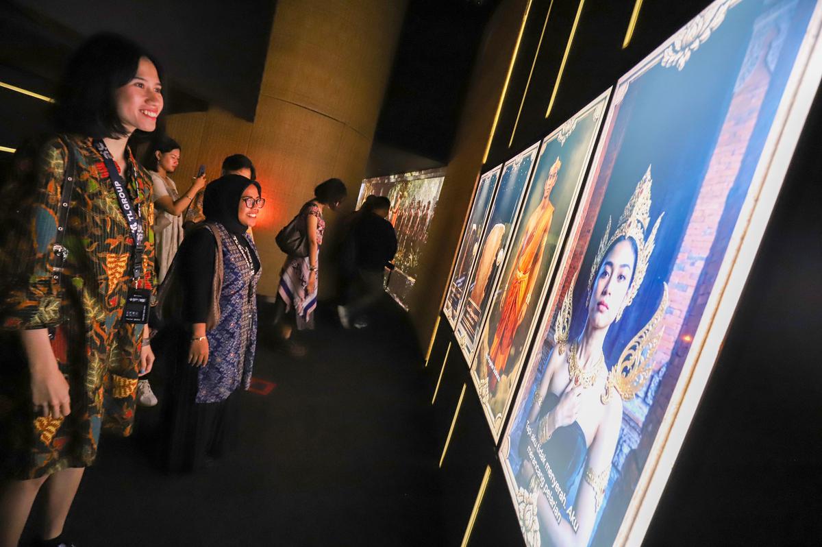 Menyusuri Sejarah Borobudur Lewat Teknologi Imersif