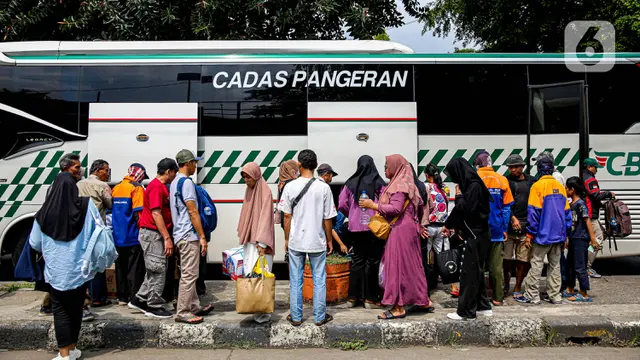 Arus Balik Lebaran Idul Fitri, Pemudik yang Tiba di Terminal Kampung Rambutan Meningkat