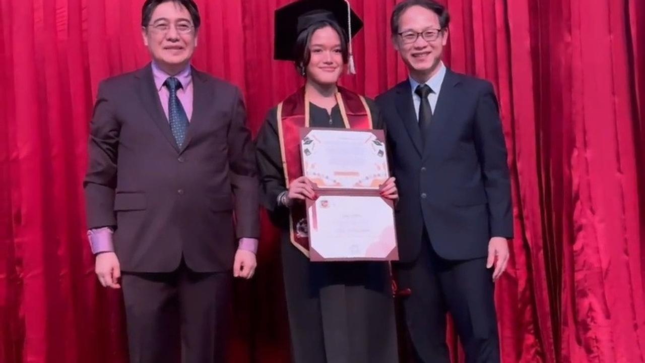 Ussy Mengaku Bangga