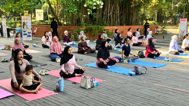 Bayi Sering Rewel Belum Tentu ASI Kurang, Ini Tanda Sebenarnya Si Kecil Sudah Mendapat Cukup ASI