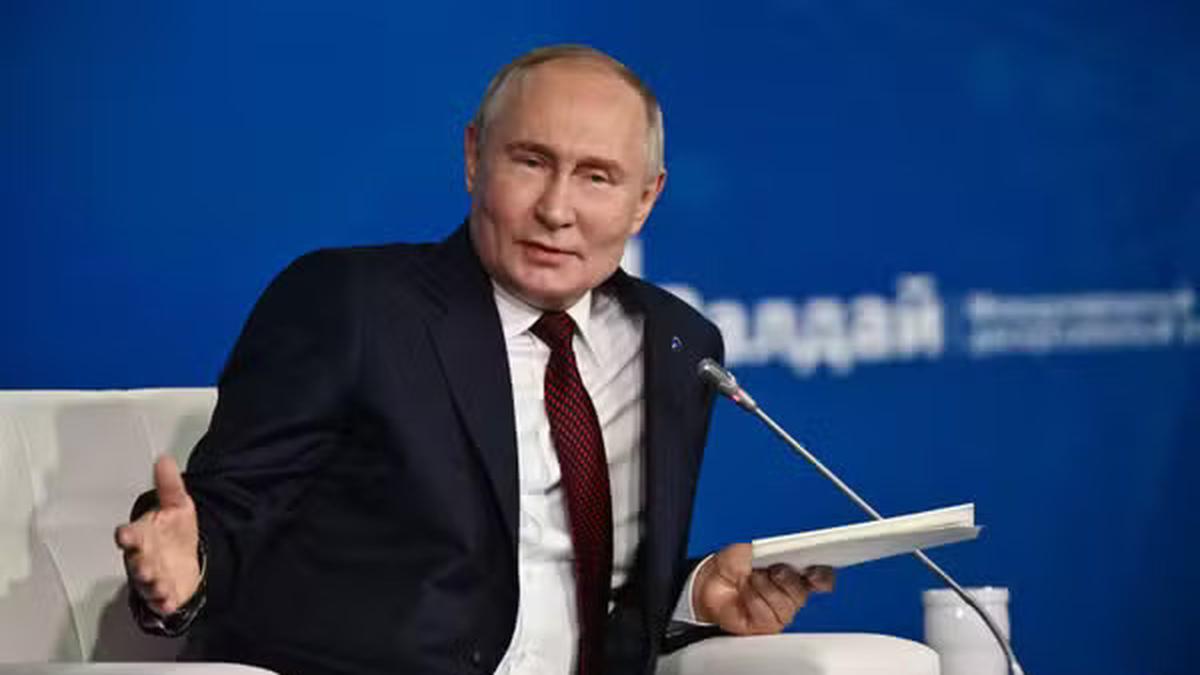 Ucapkan Selamat, Vladimir Putin Sambut Klaim Donald Trump Bisa Akhiri ...
