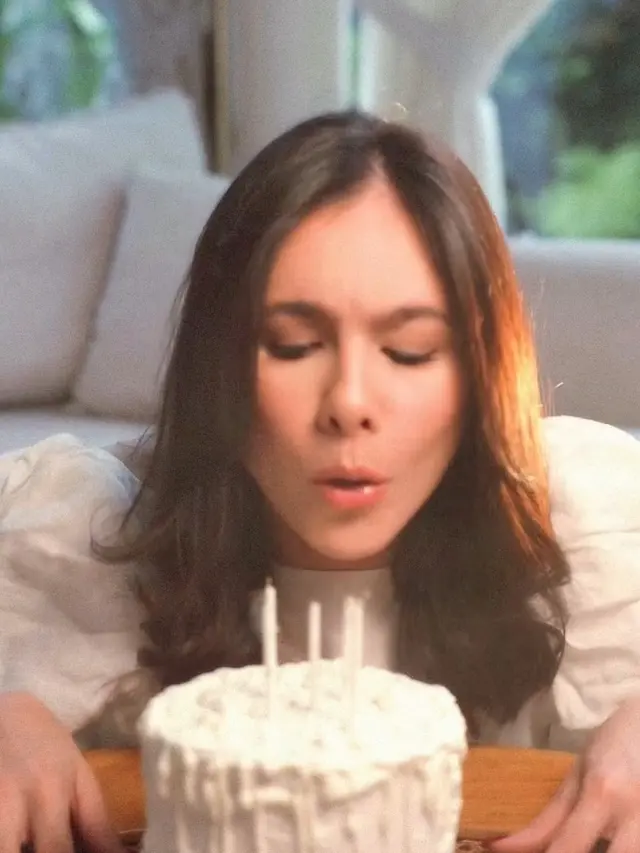 Wulan Guritno Rayakan Ulang Tahun ke-45. [@wulanguritno]