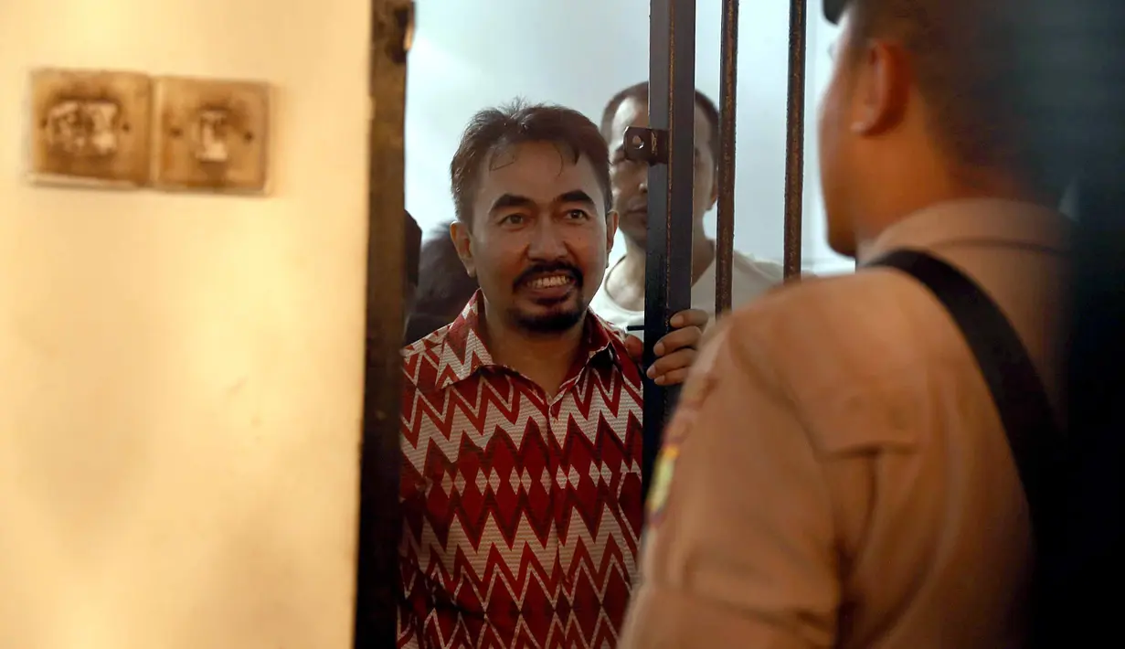 Pada sidang yang dipimpin oleh Ketua Majelis Irwan SH MA itu media dipersilahkan keluar setelah sebelumnya diizinkan untuk mengambil gambar. Sidang berjalan tertutup. (Nurwahyunan/Bintang.com)