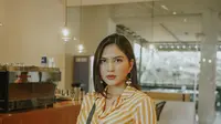 Dikira Editan, Ini 6 Potret Jessica Mila Bertubuh Gemuk di Film Terbarunya