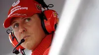 Foto 'Curian' Michael Schumacher Dijual dengan Harga Mahal