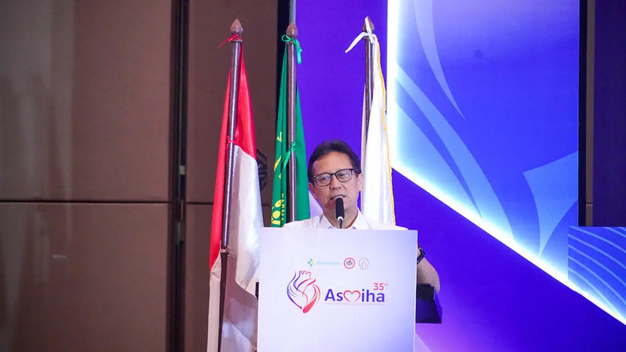Menkes Budi saat menghadiri Konvokasi dan Inaugurasi PERKI 2026 di Jakarta, Sabtu (18/7/2026) bicara tentang kekurangan dokter jantung. (Foto: Kemenkes RI)