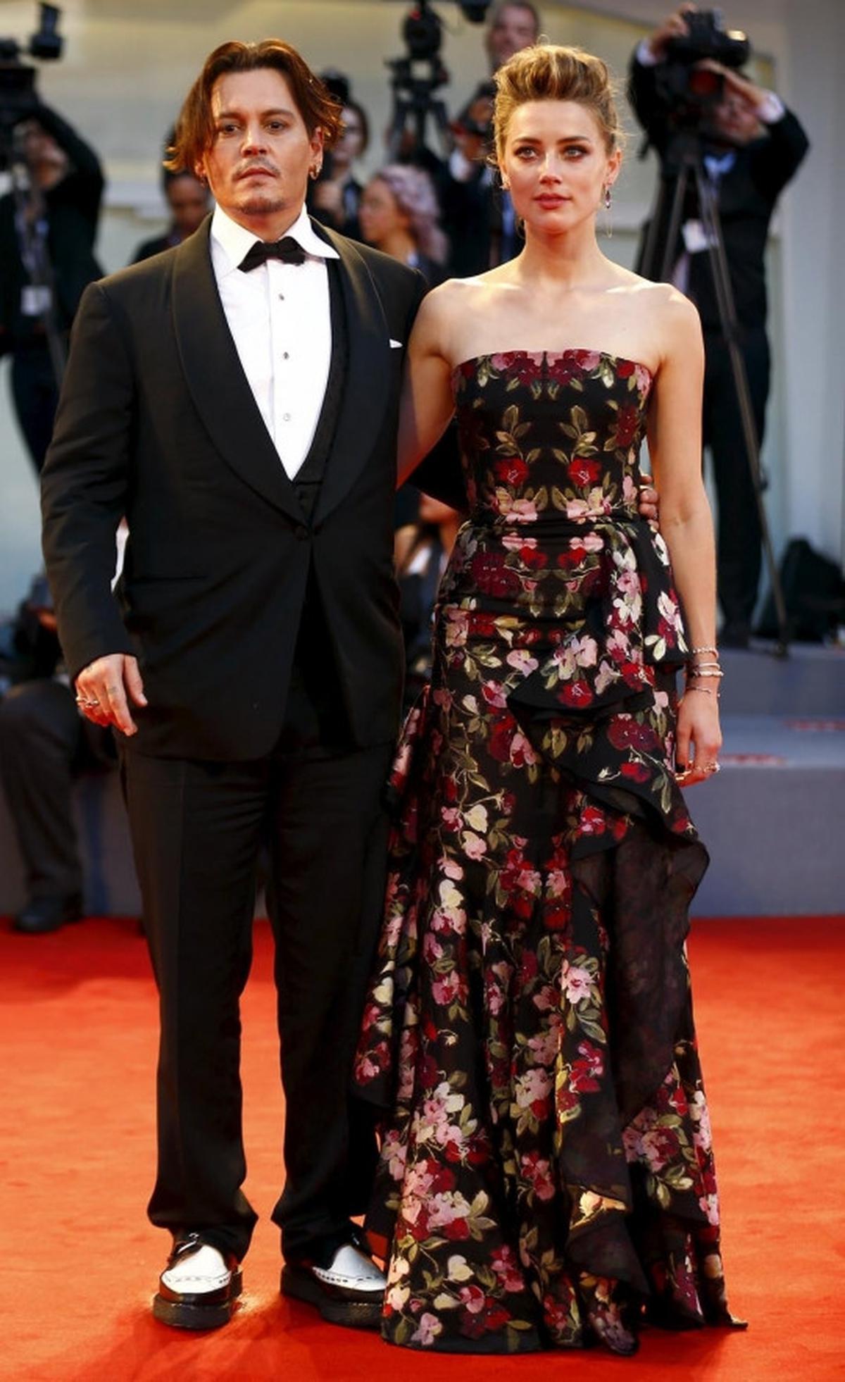 Kemesraan Johnny Depp dan Amber Hard hadiri Venice Film Festival