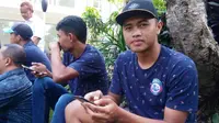Pemain muda Arema, Junda Irawan,bicara soal penangguhan regulasi pemain U-23 di Liga 1. (Bola.com/Iwan Setiawan)
