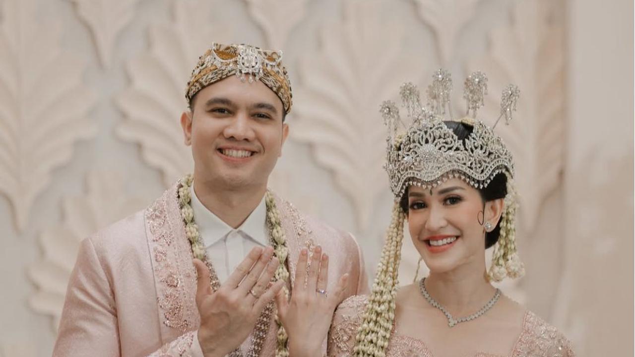Elma Agustin Resmi Menikah dengan Ihsan Fadlur, Usung Adat Sunda yang Khidmat