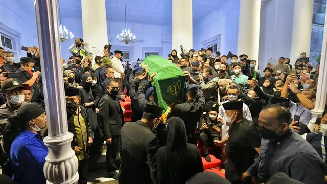 Jenazah Eril Tiba di Tanah Air