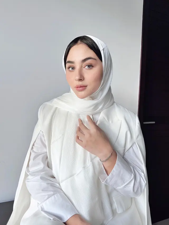 OOTD Hijab Margin Wieheerm