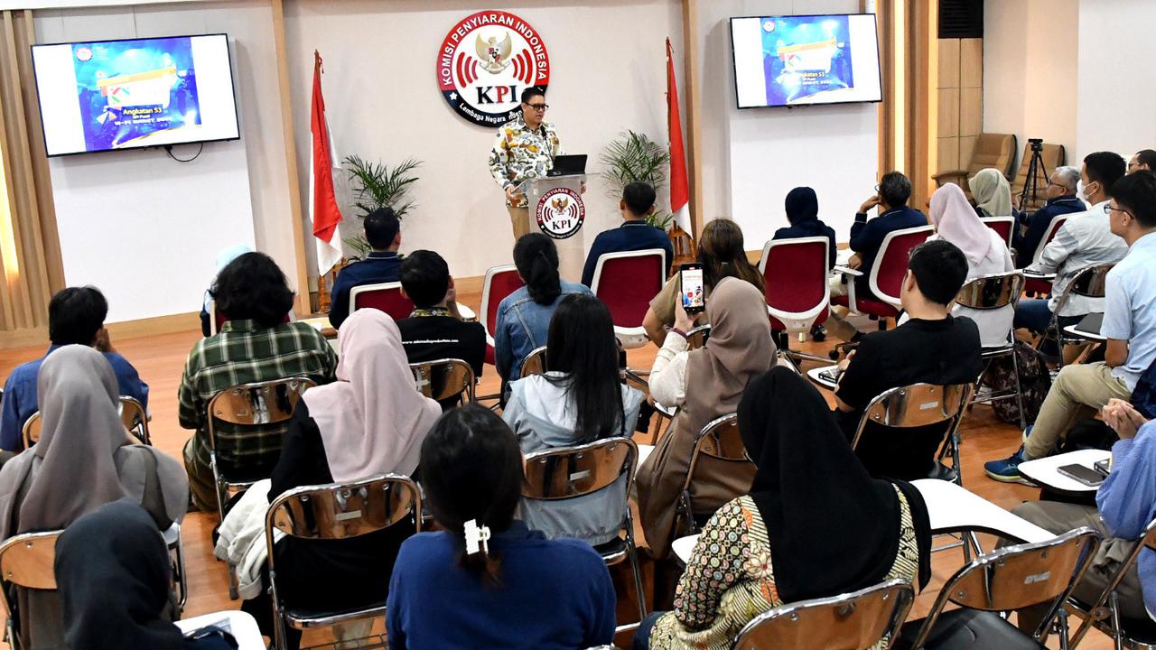 VIDEO: Wakil Ketua Komisi I DPR Buka Sekolah P3SPS KPI Pusat "Mewujudkan Siaran Ramadan Berkualitas"