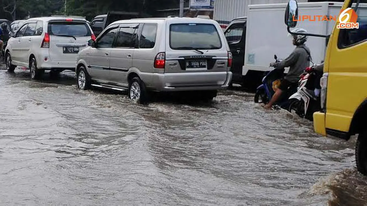 macet-banjir-140130b.jpg