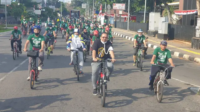 Gowes