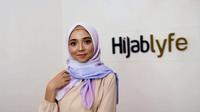 Tutorial Hijab Segi Empat (Office Look) (dok. Hijablyfe)