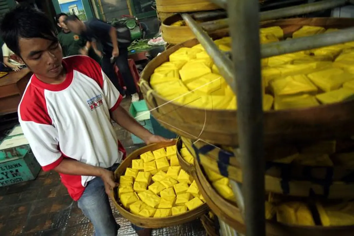 Produksi tahu takwa kediri. (kedirikota.go.id)