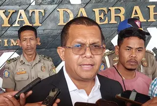 Gubernur Nusa Tenggara Timur (NTT), Melki Laka Lena