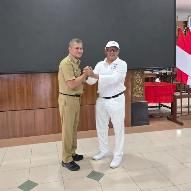 Pembina Bakso Wonogiri Mendunia, Suparno bersama Bupati Wonogiri Setyo Sukarno