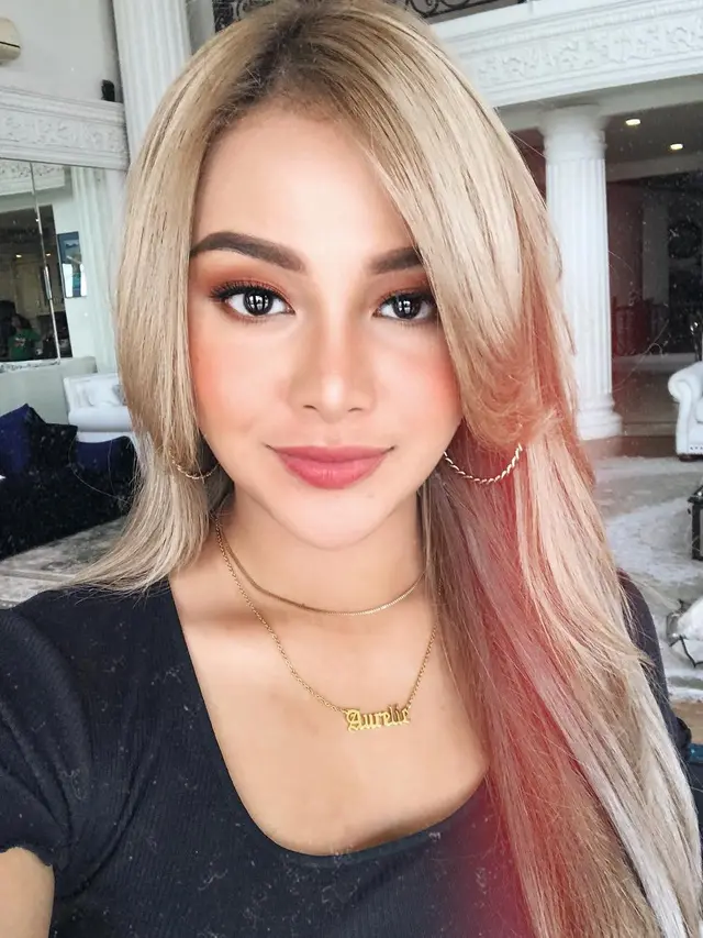 [Bintang] Aurel Hermansyah