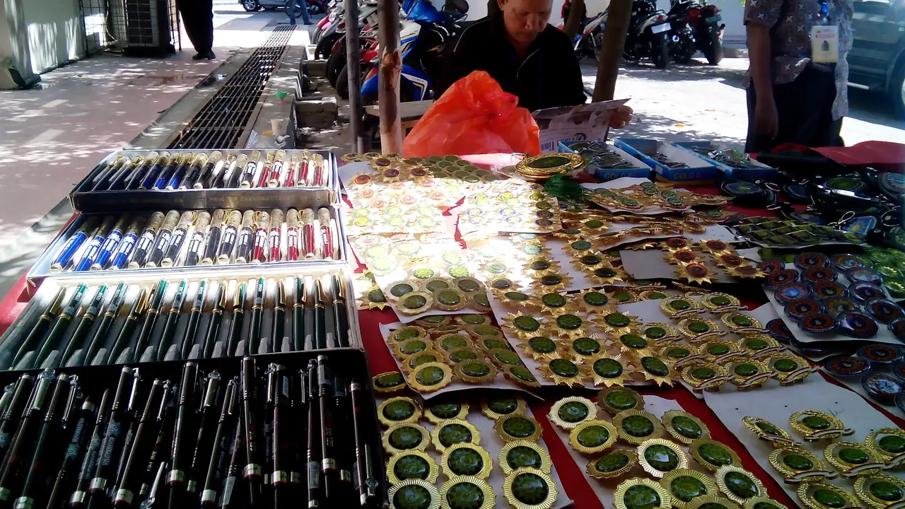 20150803muktamar muhammadiyah-makassar-jual sovenir