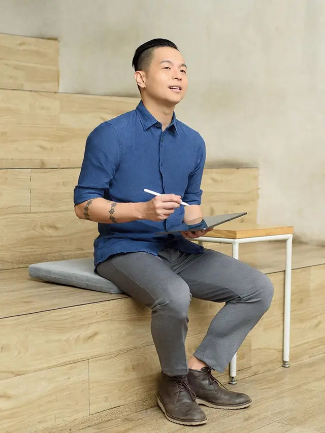 Ernest Prakasa. (Foto: Instagram @ernestprakasa)