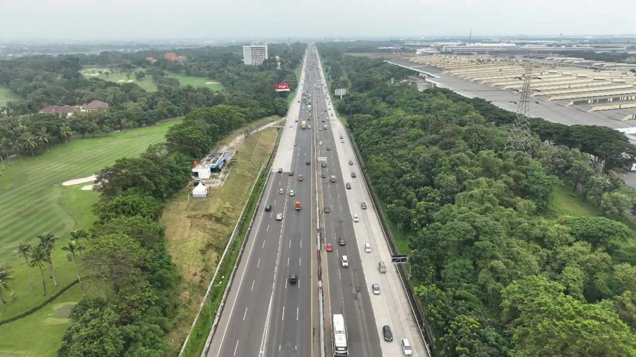 PT Jasa Marga (Persero) Tbk mencatat sebanyak 340.411 kendaraan meninggalkan Jabotabek pada H-2 sampai dengan H-1 Tahun Baru Imlek 2023. (Dok Jasa Marga)