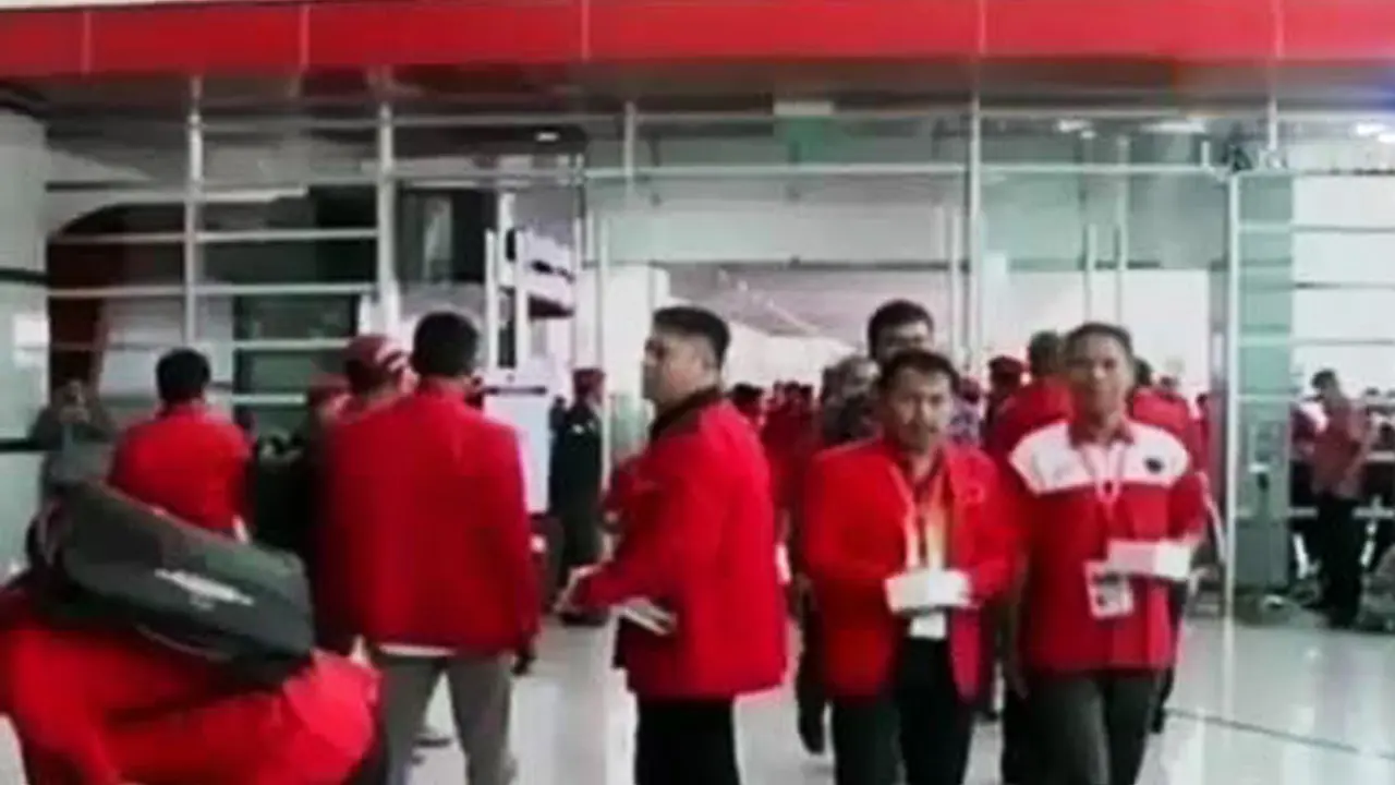 Segmen 2: Sekolah SD Disegel hingga Rakernas PDI Perjuangan
