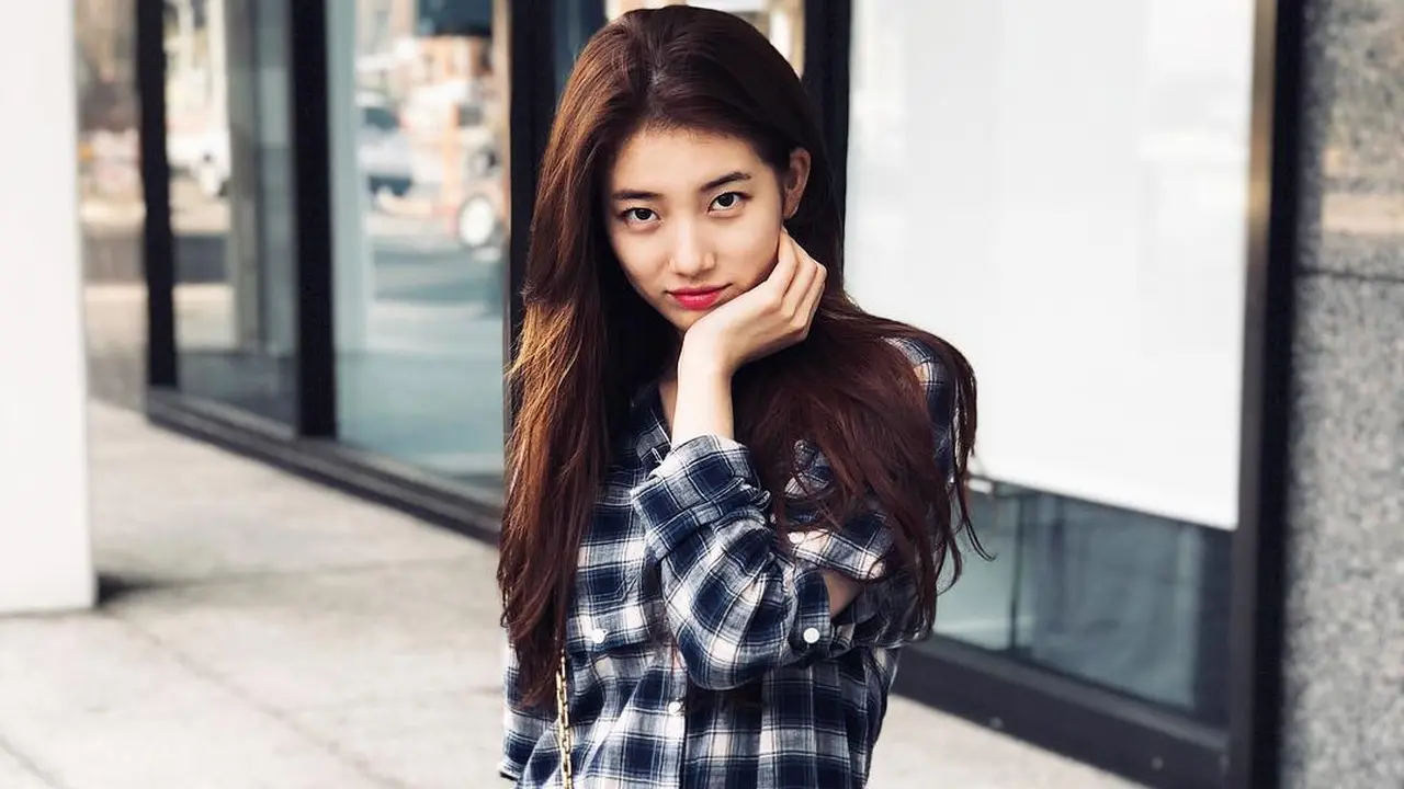 [Bintang] 6 Potret Cantik Suzy Jelang Comeback