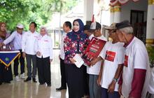 Dapat Becak Listrik Gratis, Penarik Becak Sidoarjo Berkumpul dan Panjatkan Doa untuk Presiden Prabowo