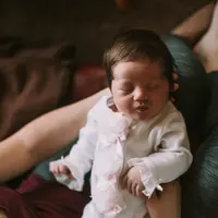 Musik bisa membantu menidurkan bayi/copyright: unsplash/brytny
