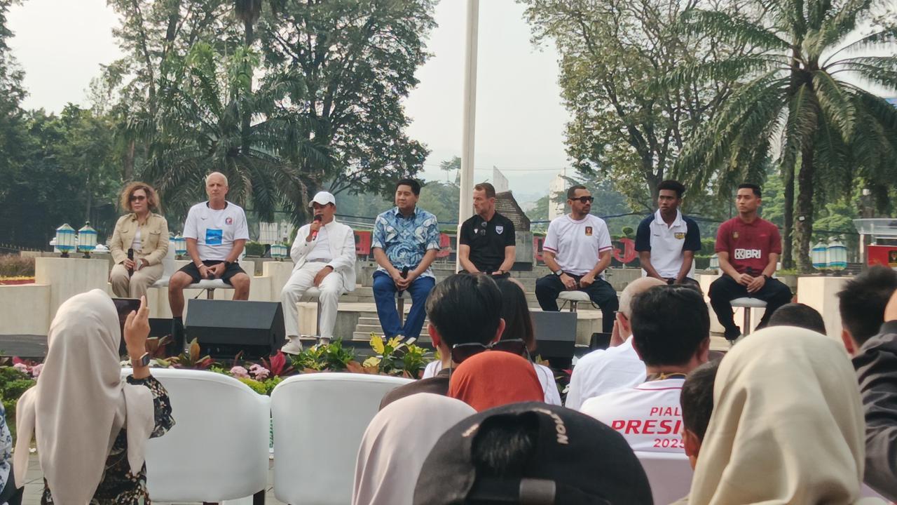 VIDEO: Maruarar Beri Kode Jari Samping Dedi Mulyadi Bahas Uang Piala Presiden, Singgung Pesan Prabowo
