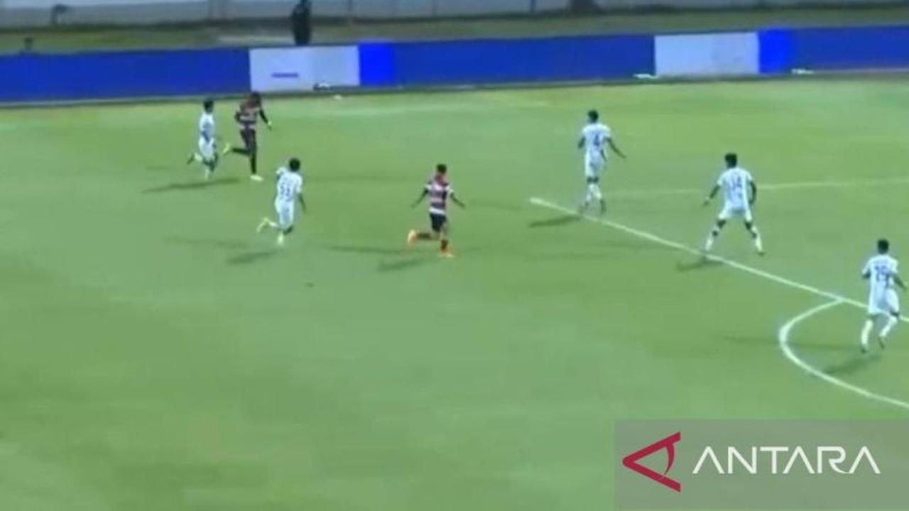 PSIM Yogyakarta Kalahkan Madura United 3-0: Laskar Mataram Pesta Gol di Kandang Sape Kerrab