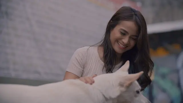 Adegan June & Kopi. (Netflix)